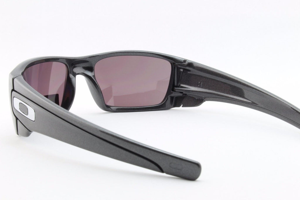 NEW Authentic Oakley Sunglasses Fuel Cell OO9096-H7 Granite Prizm Polarized